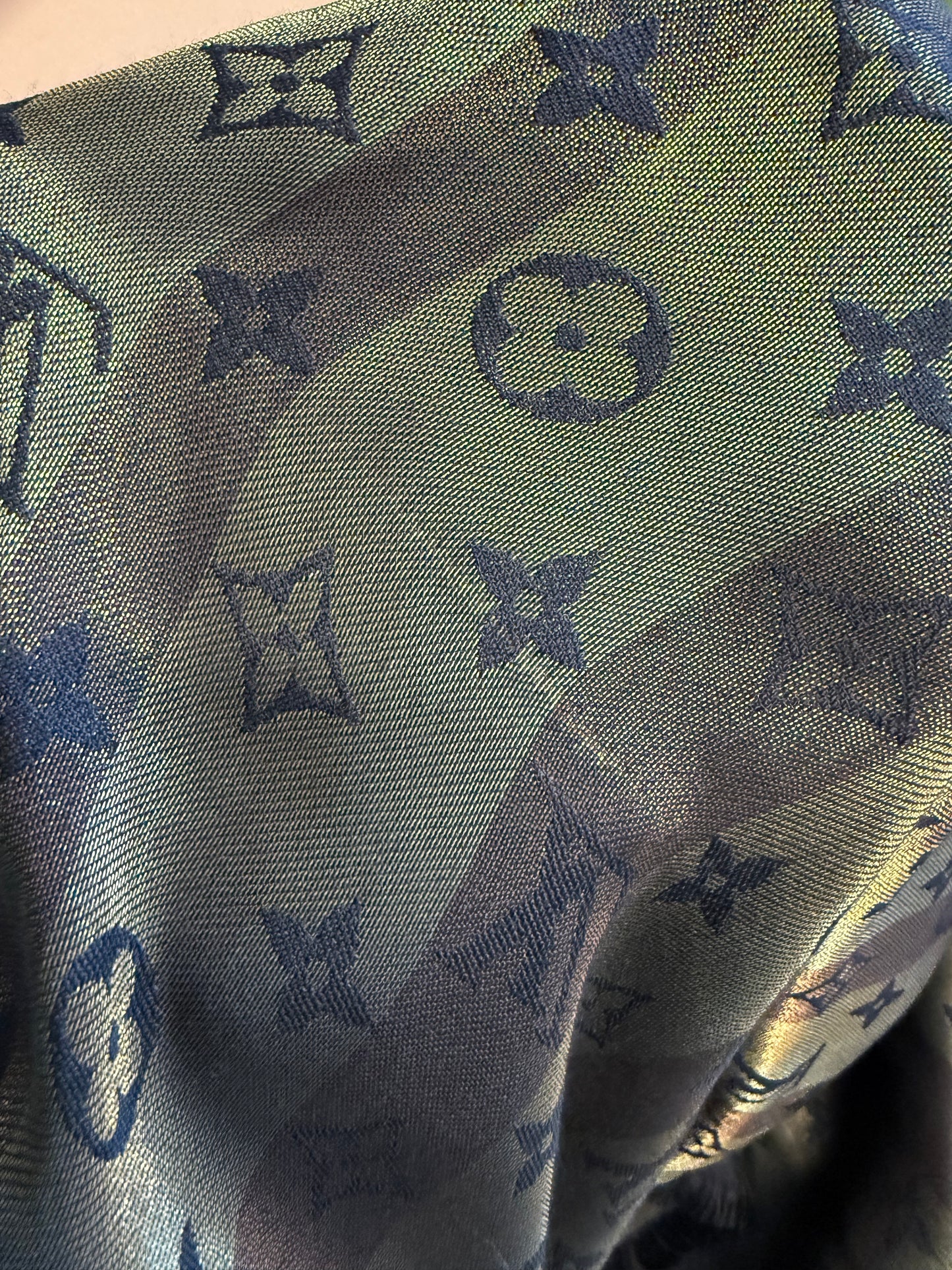 Louis Vuitton Large Shawl