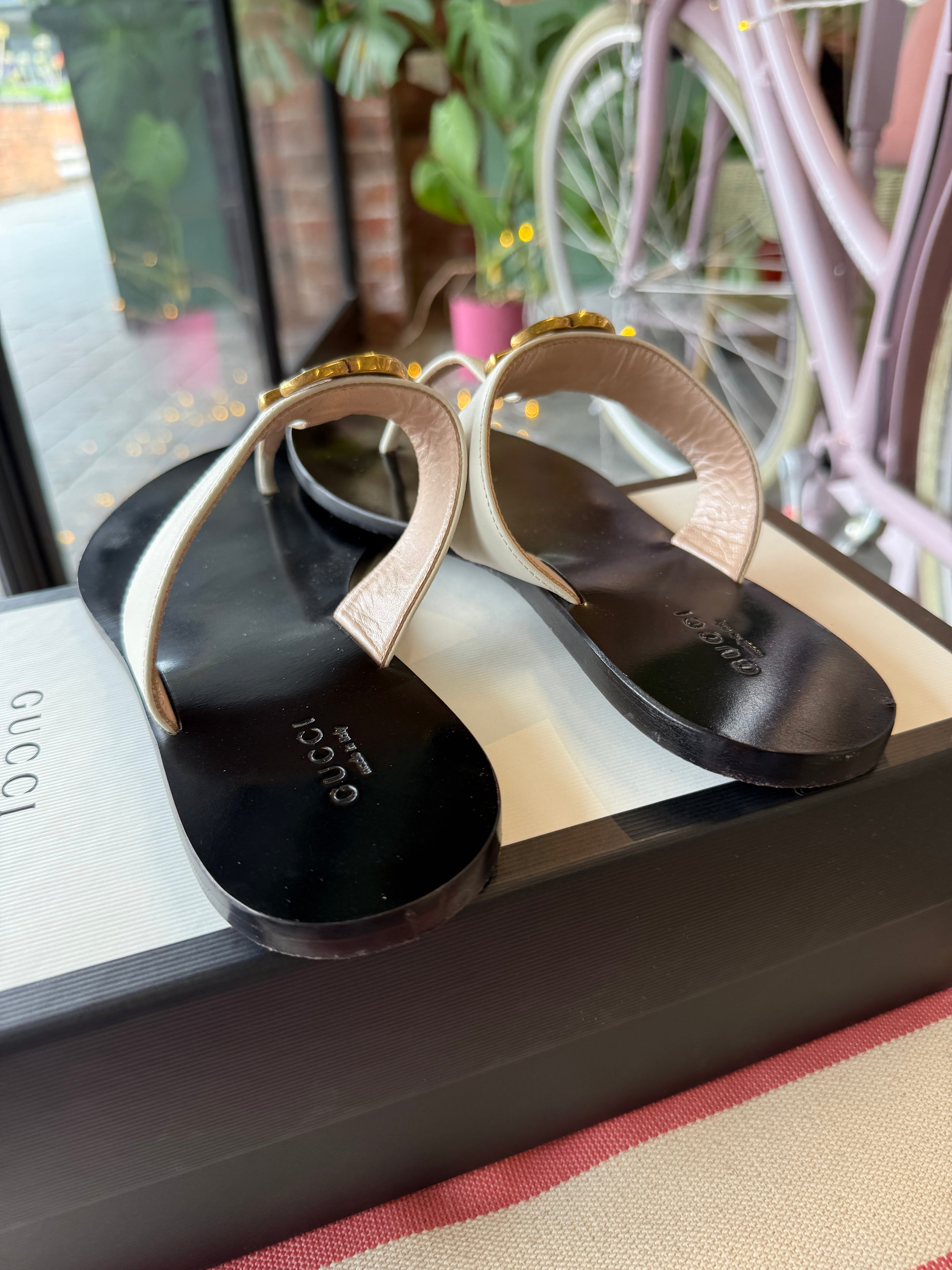Gucci Marmont Sandal UK37