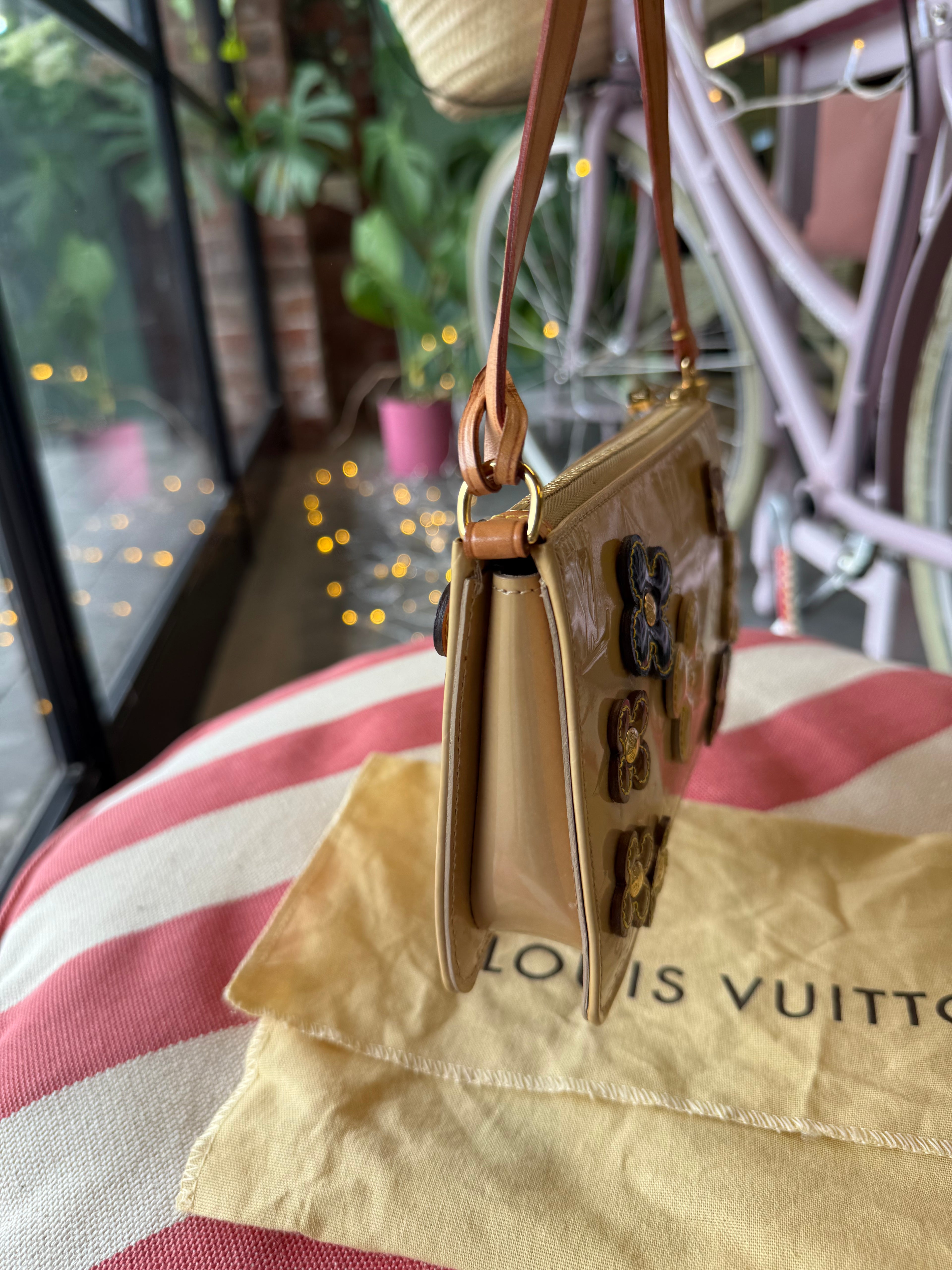 Louis Vuitton Lexington Fleur Pochette