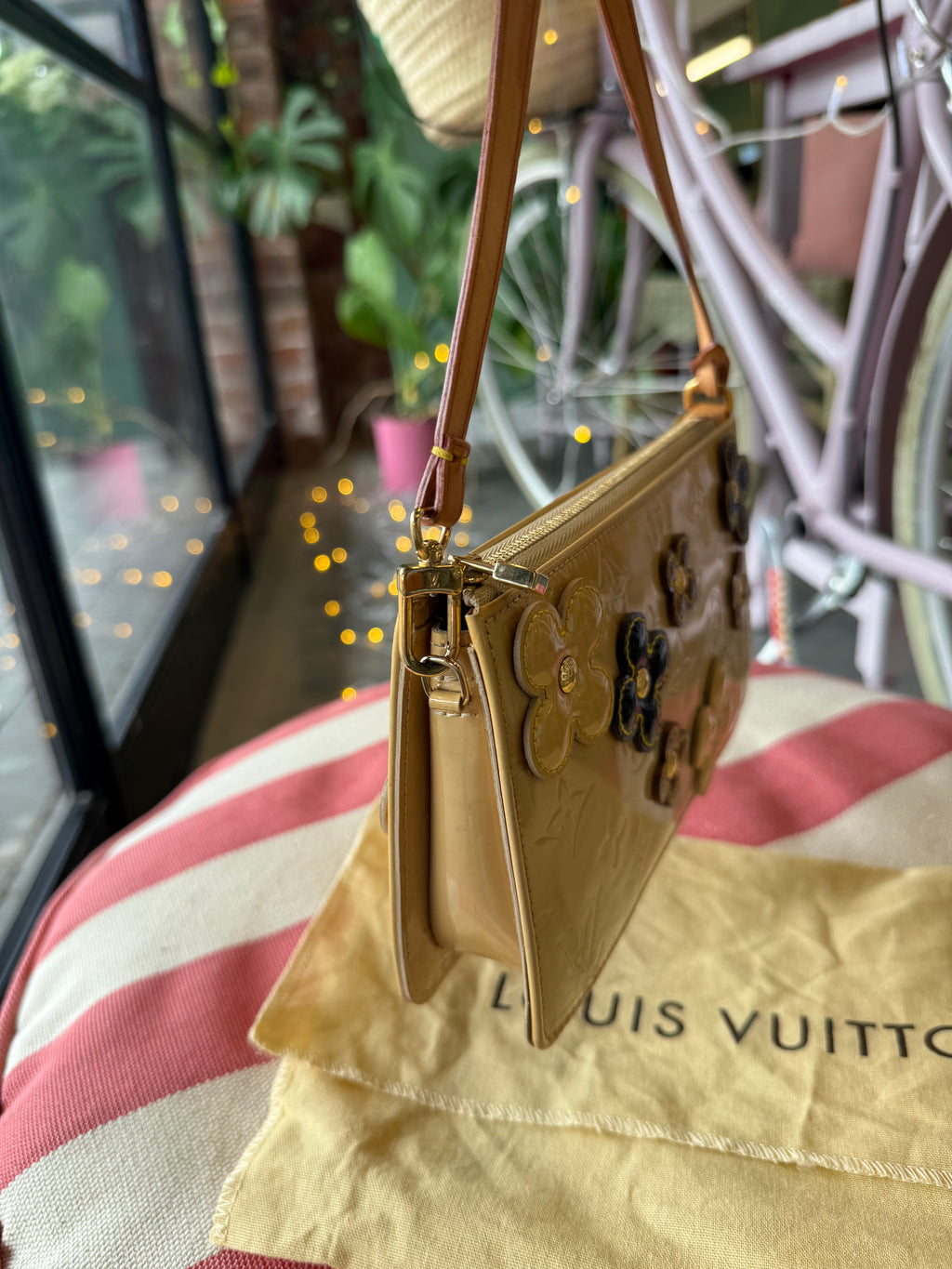 Louis Vuitton Lexington Fleur Pochette