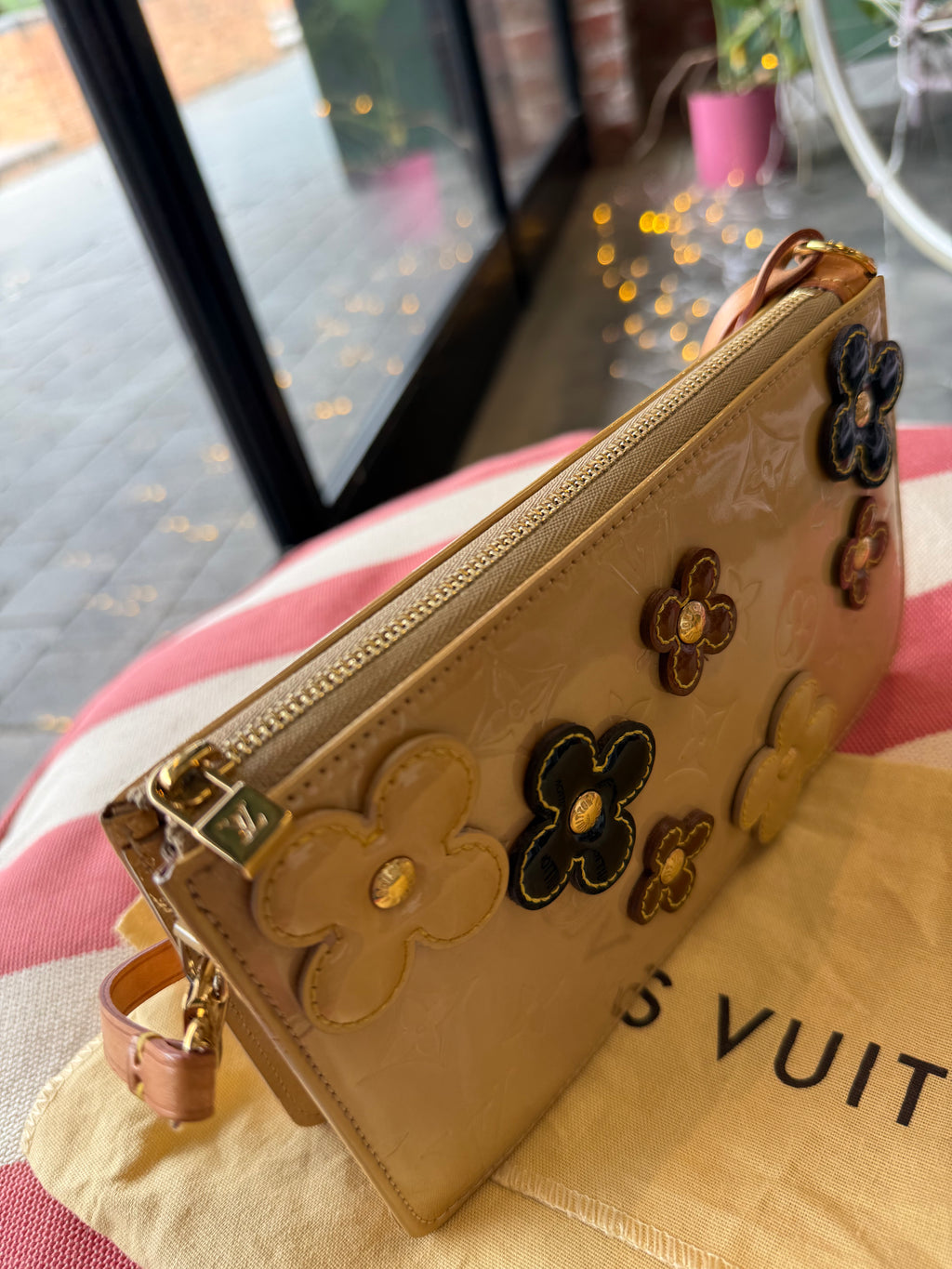Louis Vuitton Lexington Fleur Pochette