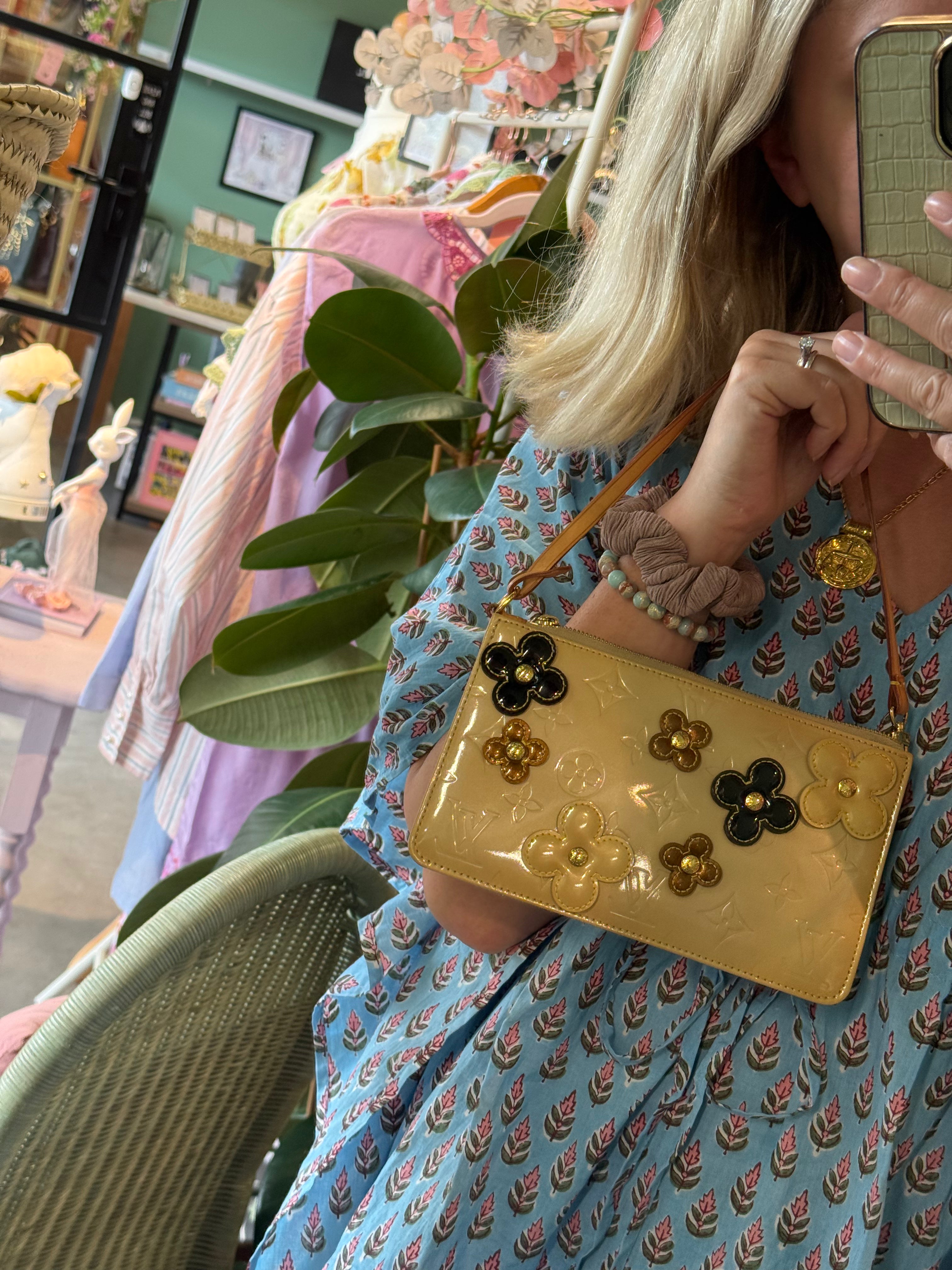 Louis Vuitton Lexington Fleur Pochette