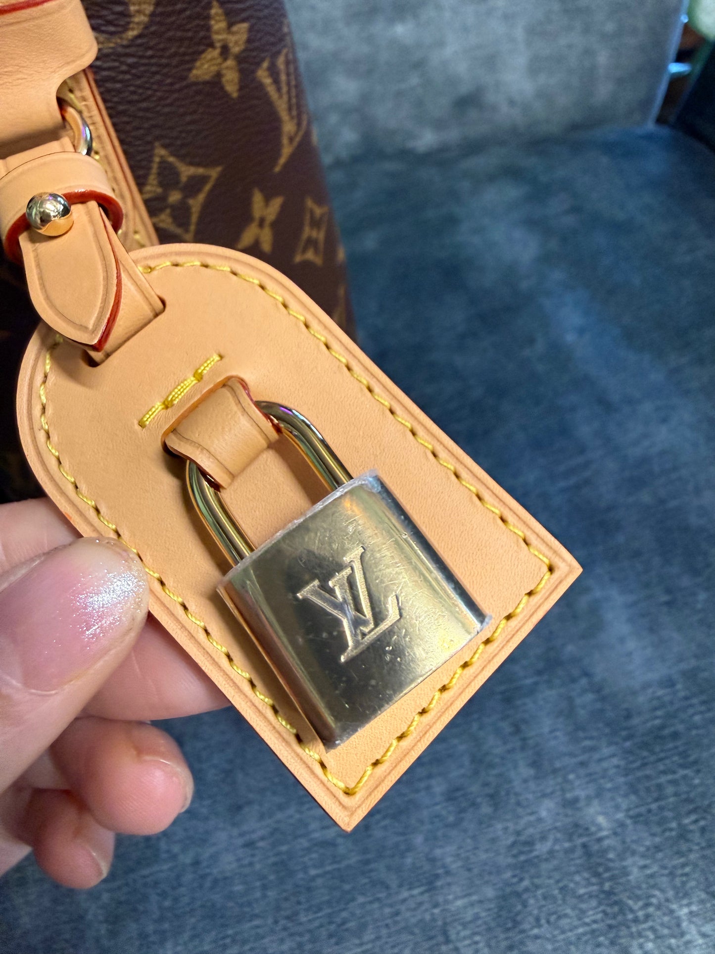 Louis Vuitton All In BB