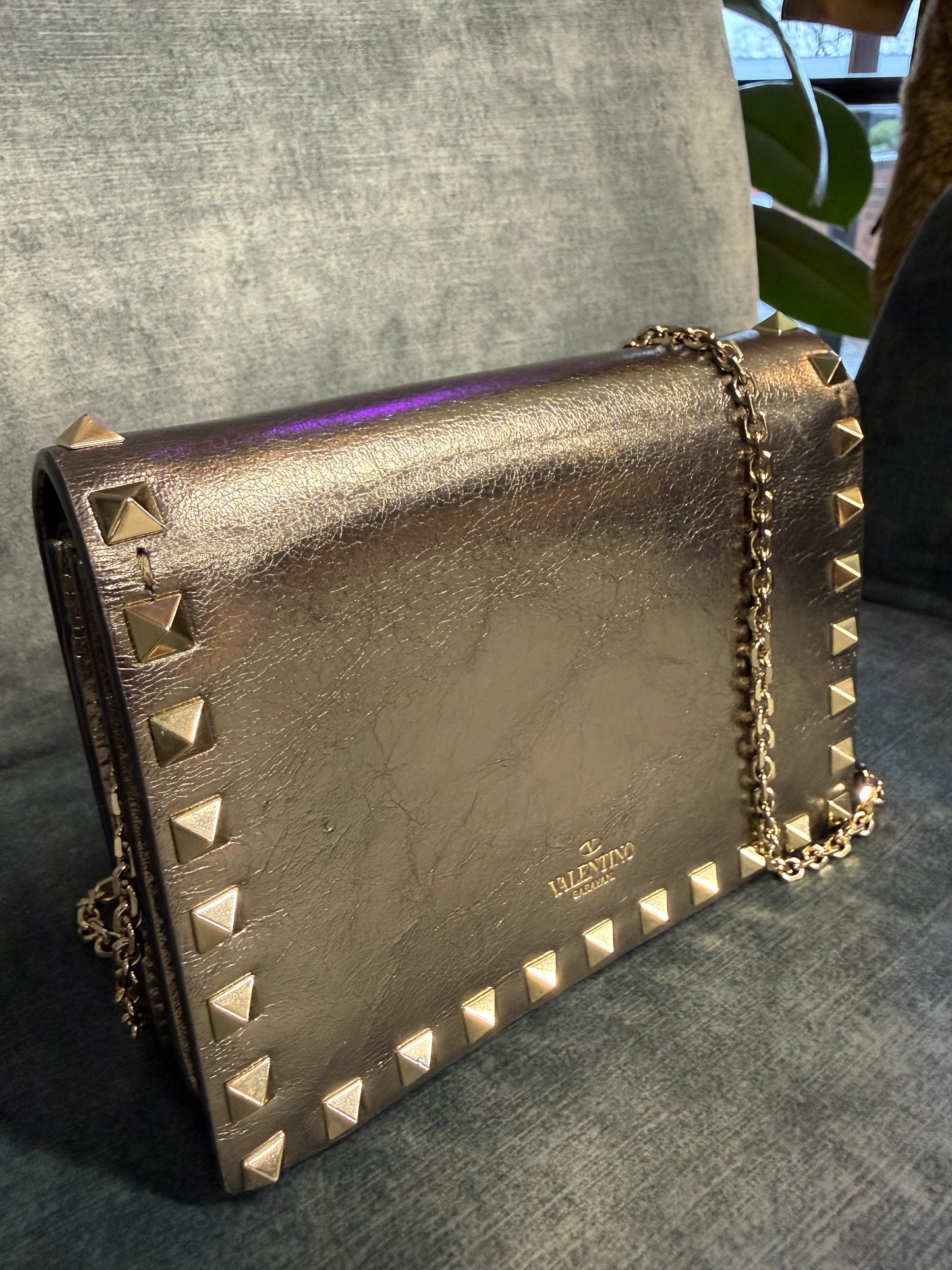 Valentino Garavani Rockstud Chain Clutch / Shoulder Bag