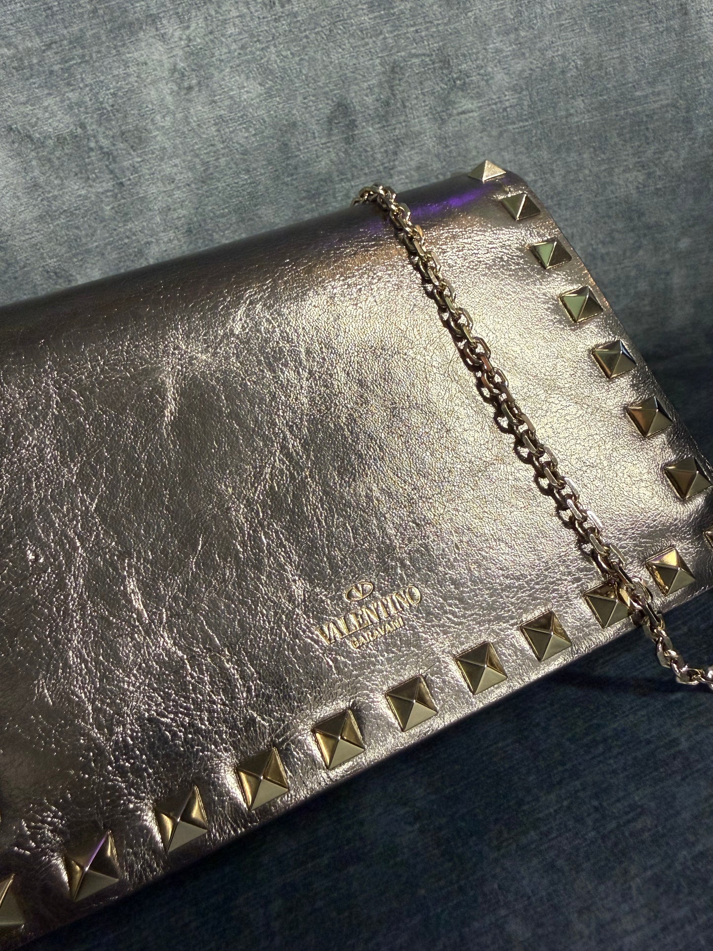 Valentino Garavani Rockstud Chain Clutch / Shoulder Bag