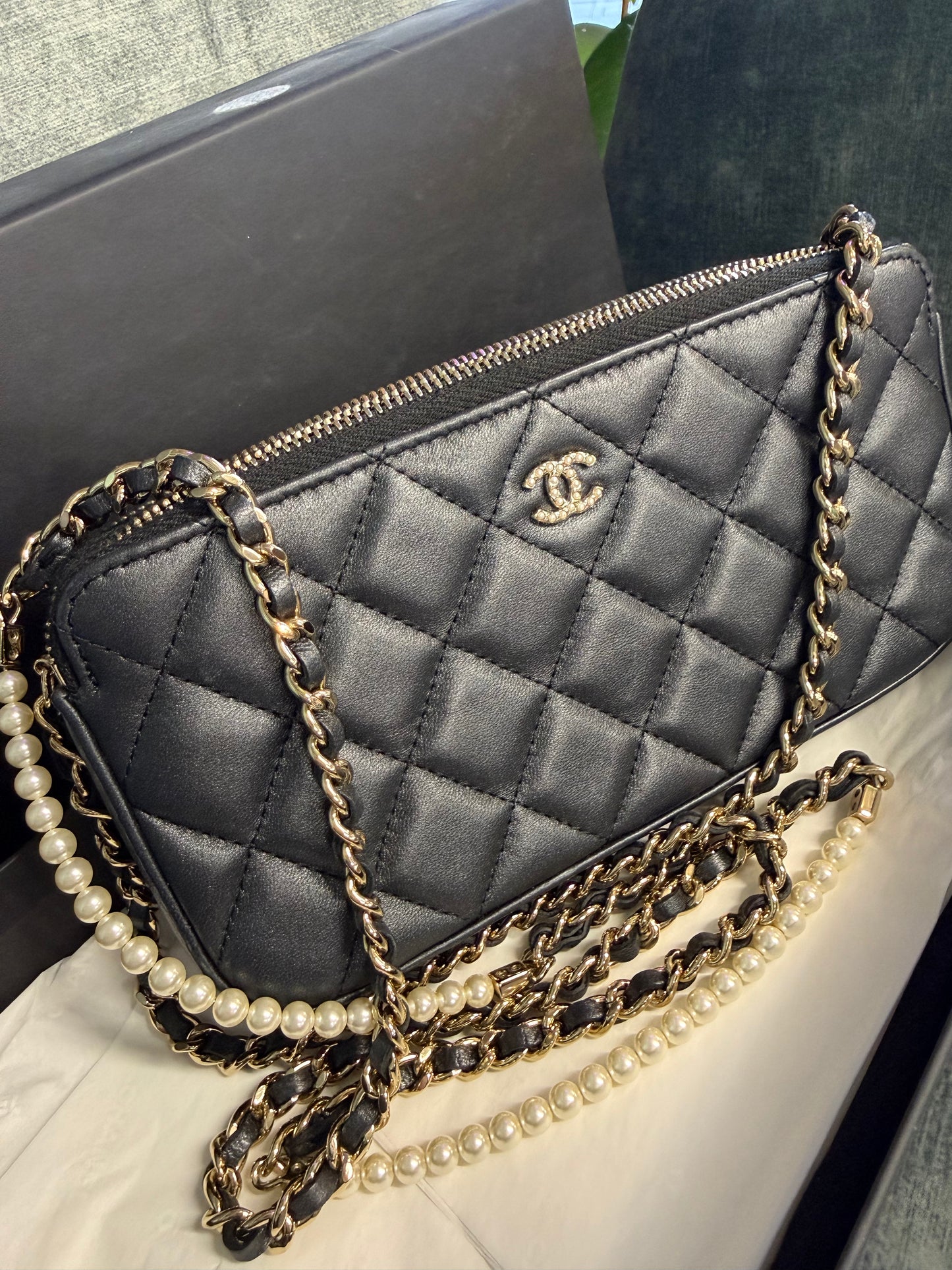 Chanel quilted leather pouch on chain- pearl madamoiselle