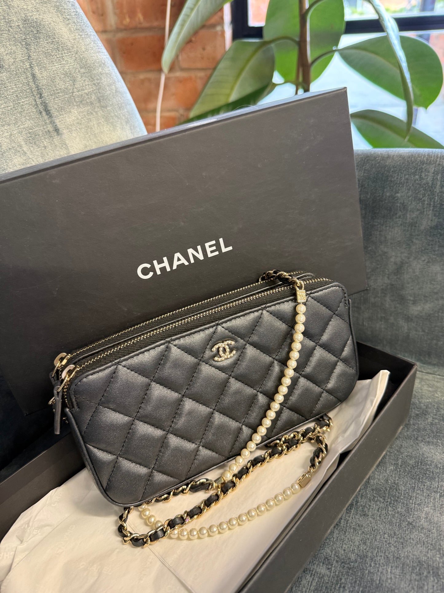 Chanel quilted leather pouch on chain- pearl madamoiselle