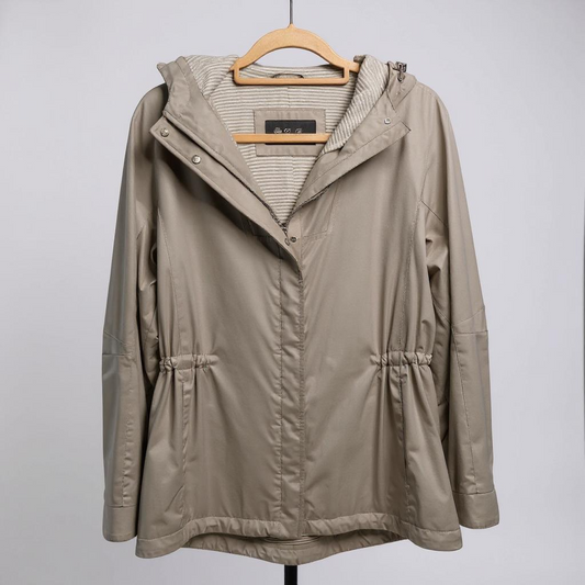 Loro Piana lightweight hooded jacket in IT42