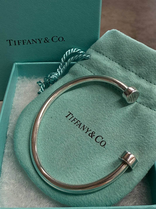 Tiffany & Co. 1837™ Narrow Cuff Bangle – Sterling Silver