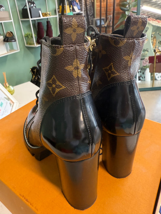 Louis Vuitton “Star Trail” Ankle Boots UK40