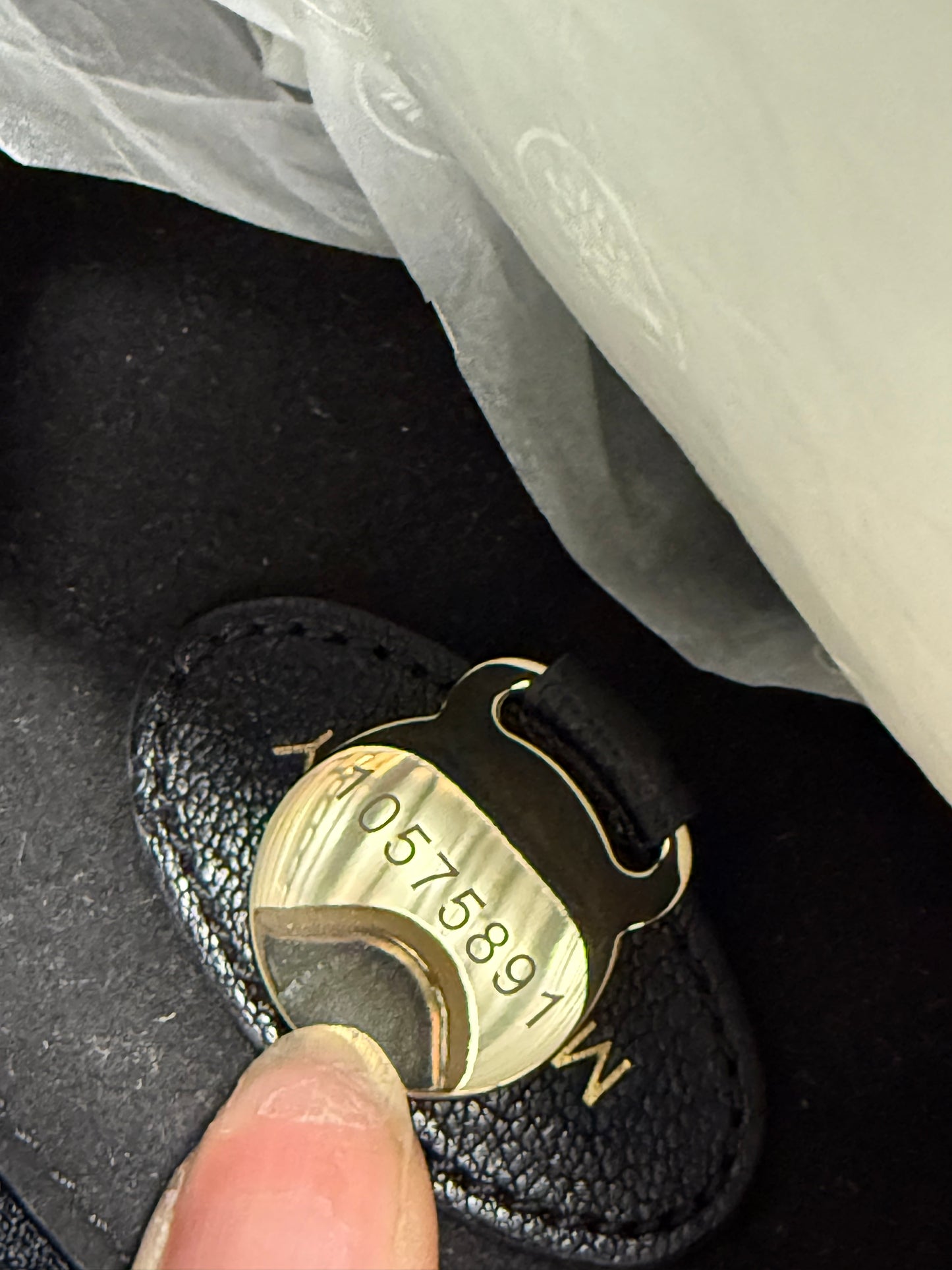 Mulberry Medium Lily