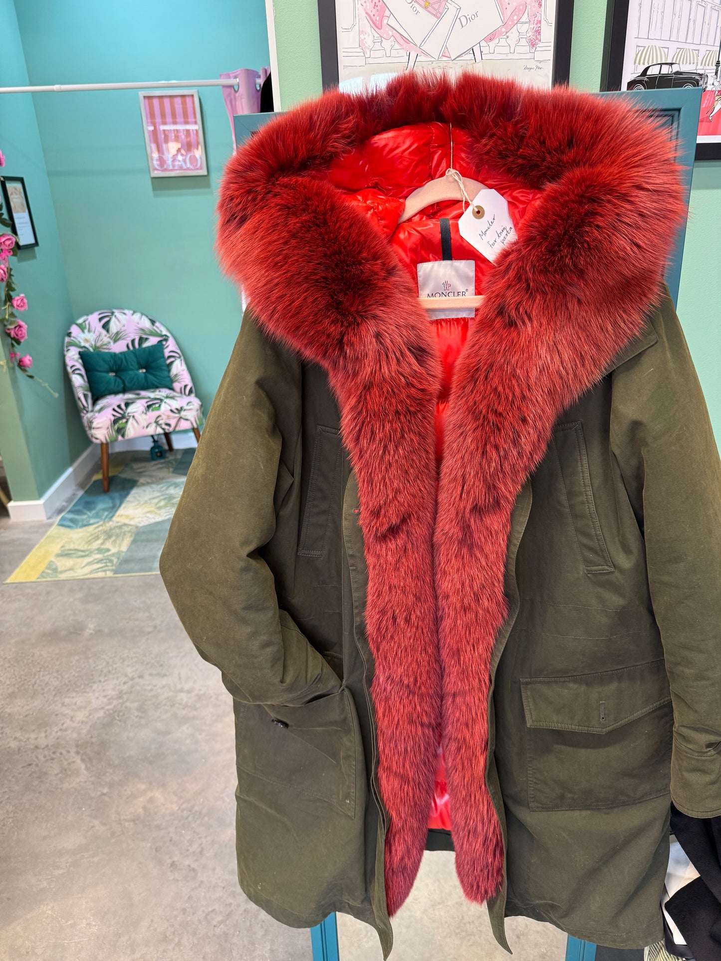 Moncler Faux-Fur Trim Parka Coat – Khaki &amp; Red | UK 10–14 (Medium)