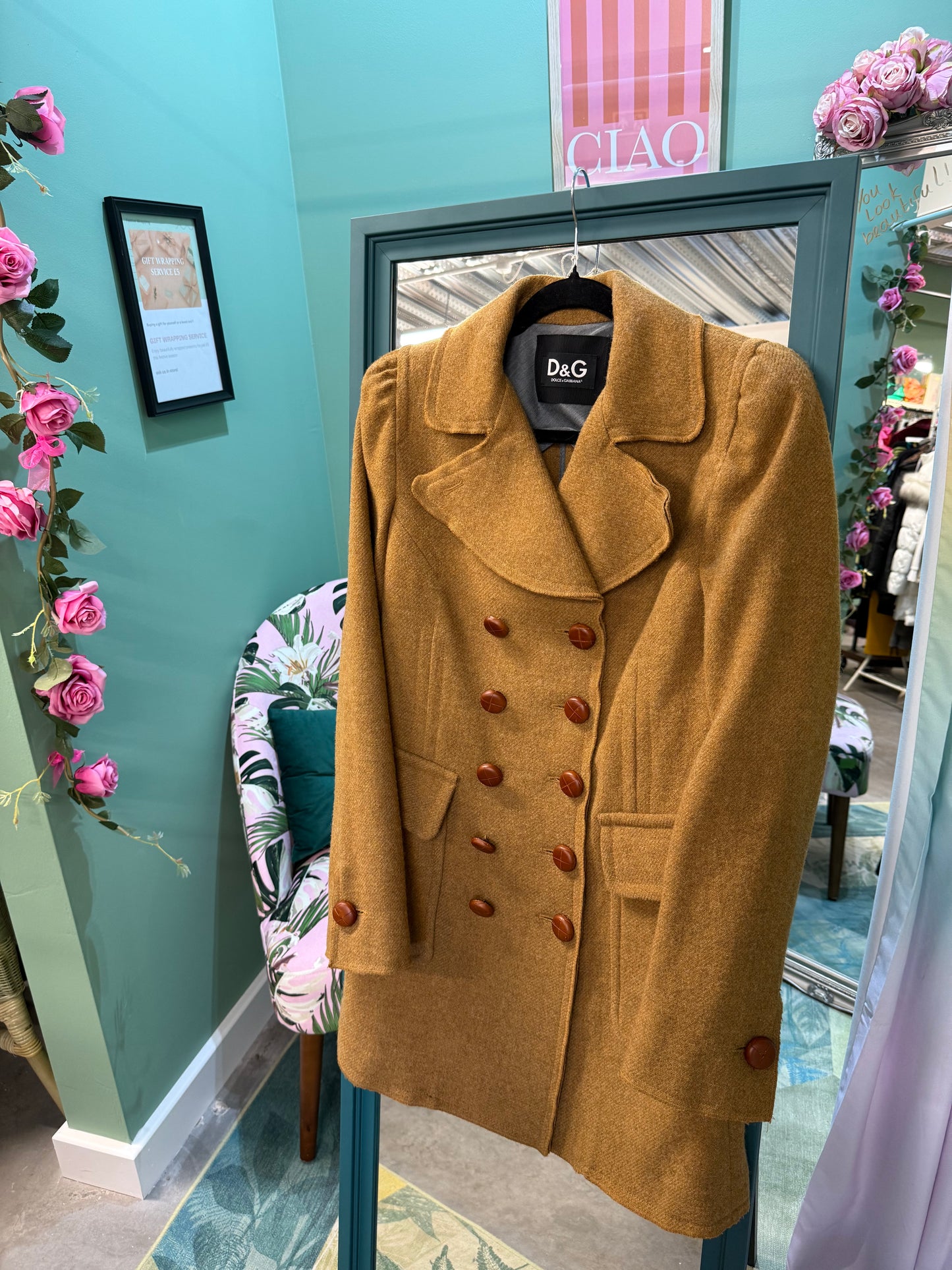 D&amp;G Double-Breasted Wool Coat – Camel | UK 8