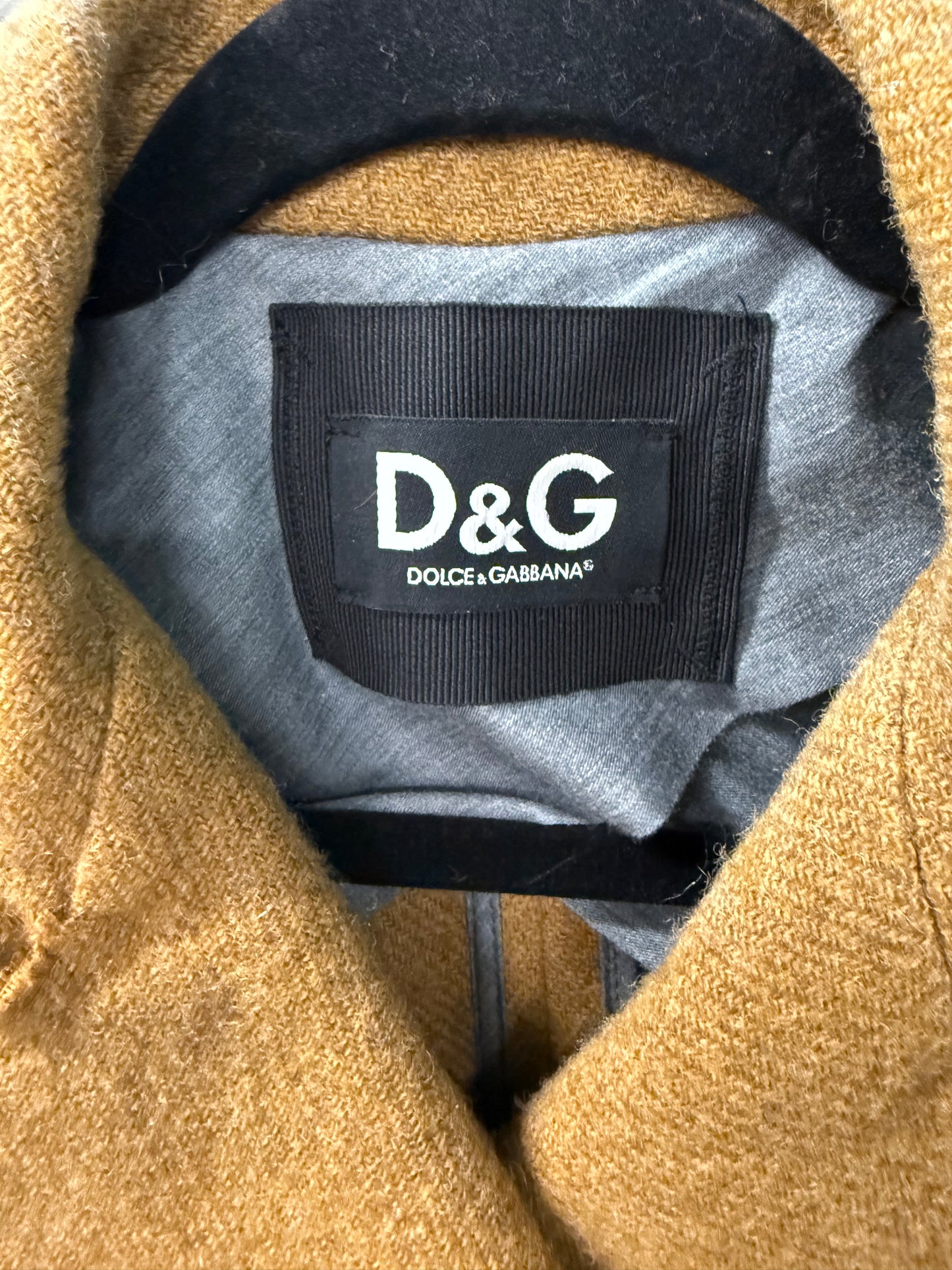 D&amp;G Double-Breasted Wool Coat – Camel | UK 8