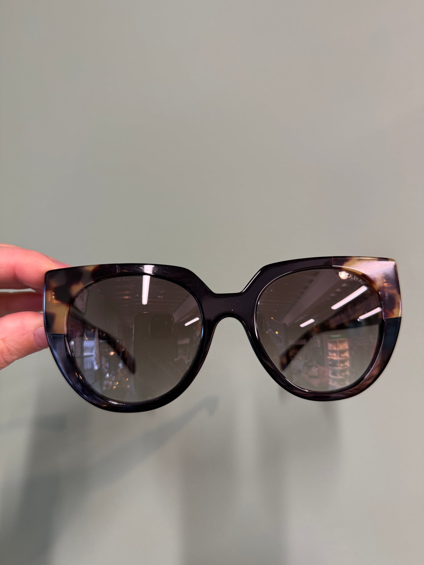 Prada Cat-Eye Sunglasses – Tortoiseshell