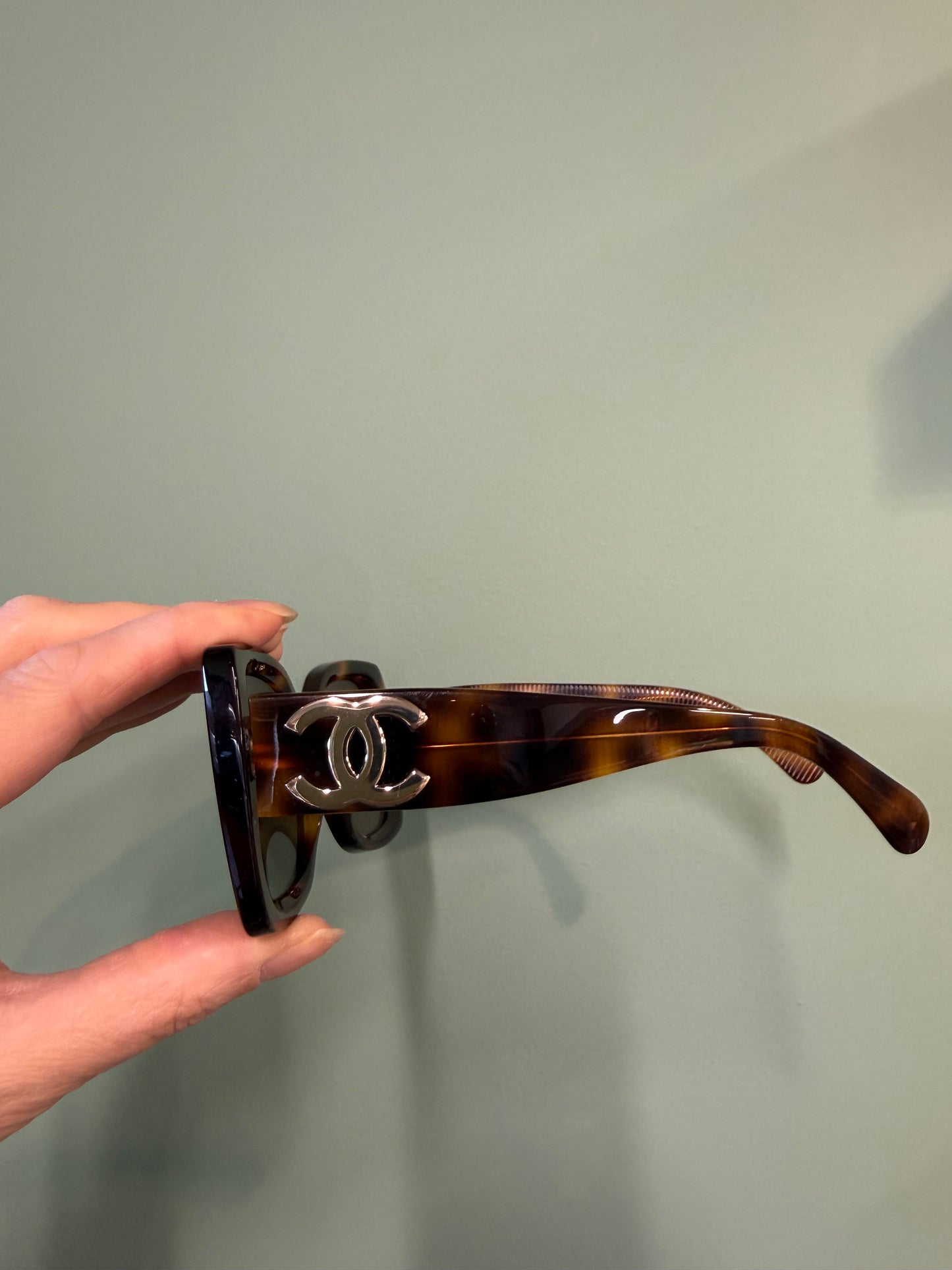 Chanel Oversized Square Sunglasses – Tortoiseshell