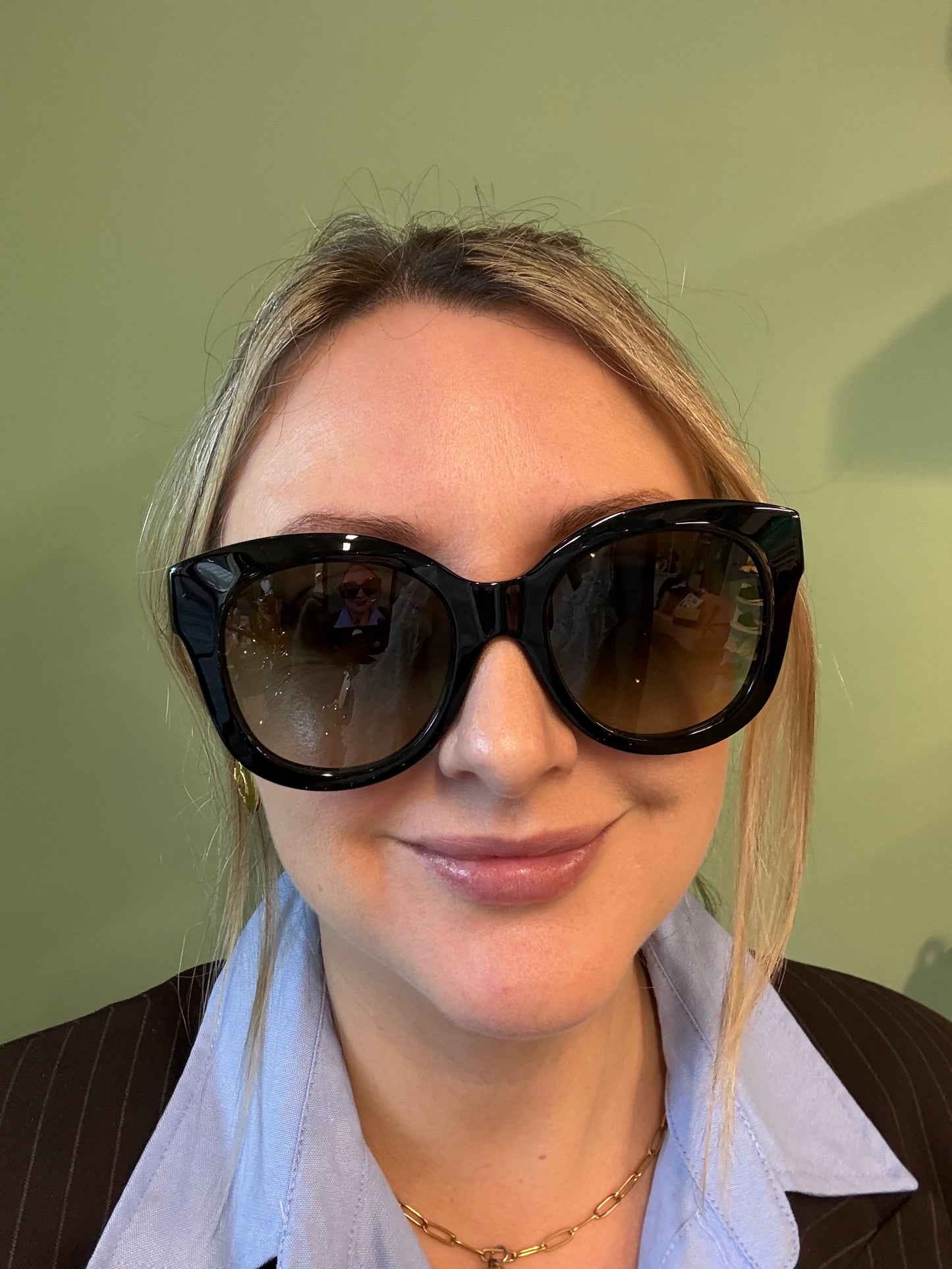 Louis Vuitton Oversized Square Sunglasses – Black