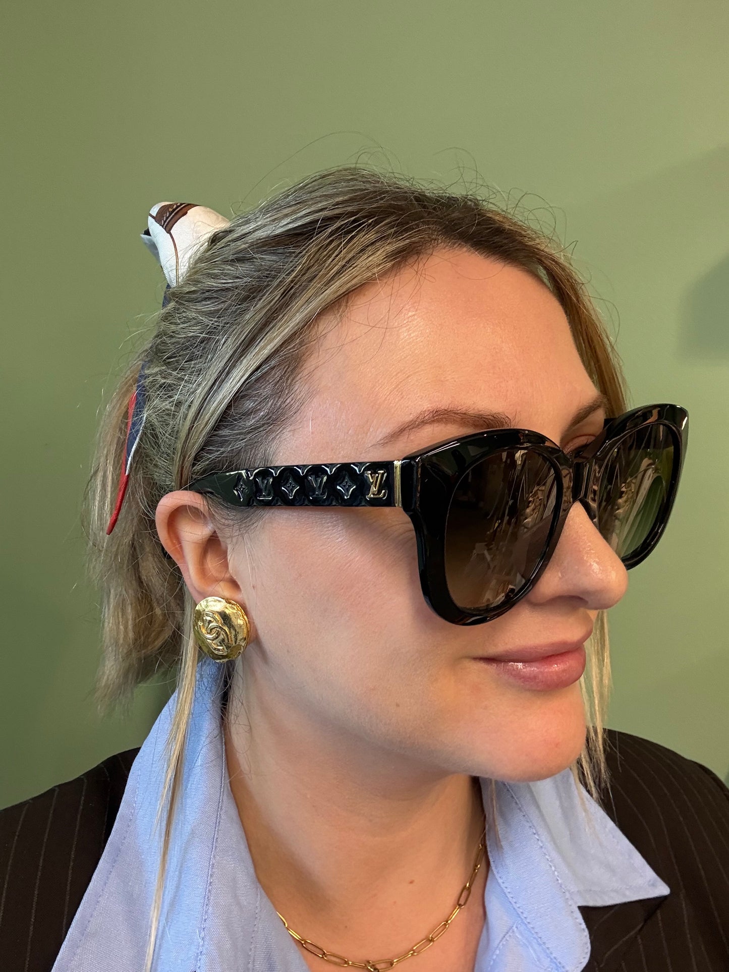 Louis Vuitton Oversized Square Sunglasses – Black