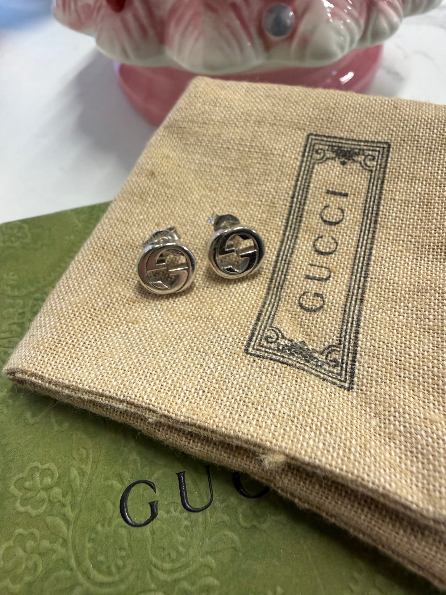 Gucci GG Stud Earrings – Silver Tone