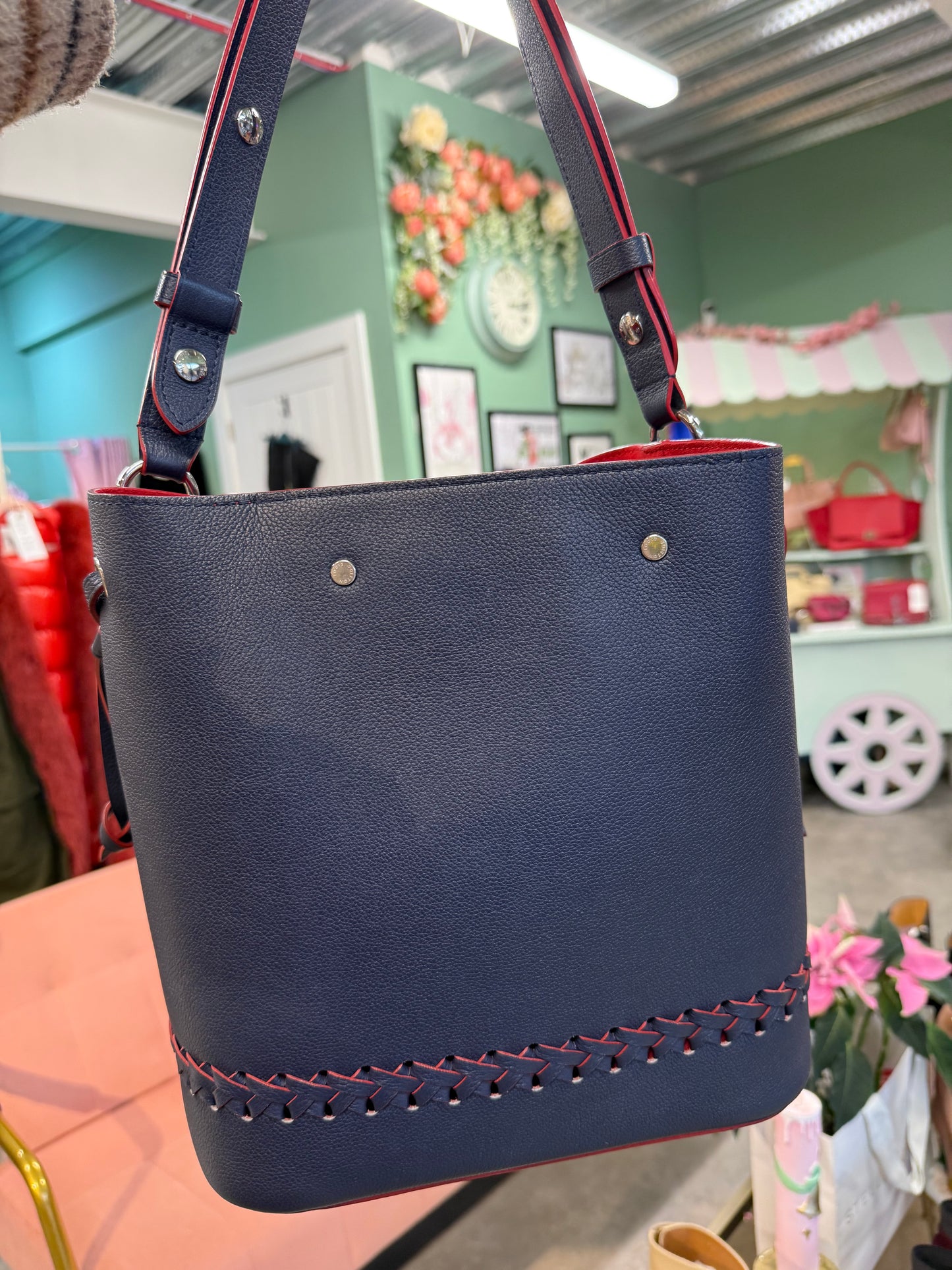 Louis Vuitton Lockme Bucket Bag – Medium