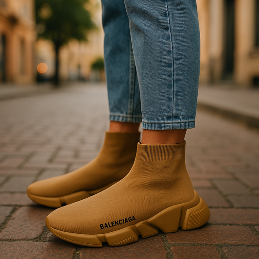 Balenciaga Beige Speed 2.0 Knit Sneakers – UK 39