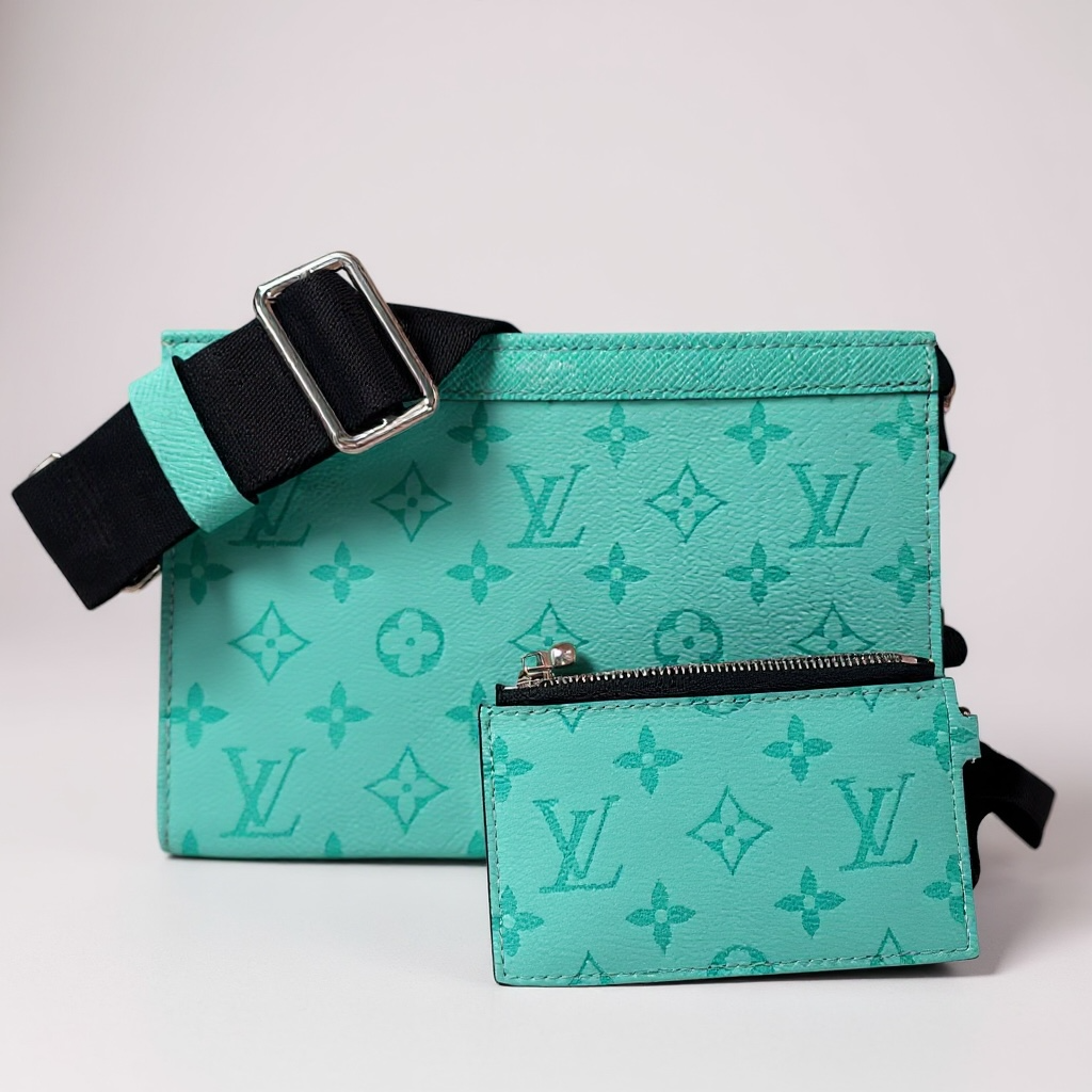 Louis Vuitton Taiga Gaston Wearable Wallet Crossbody in Turquoise Monogram